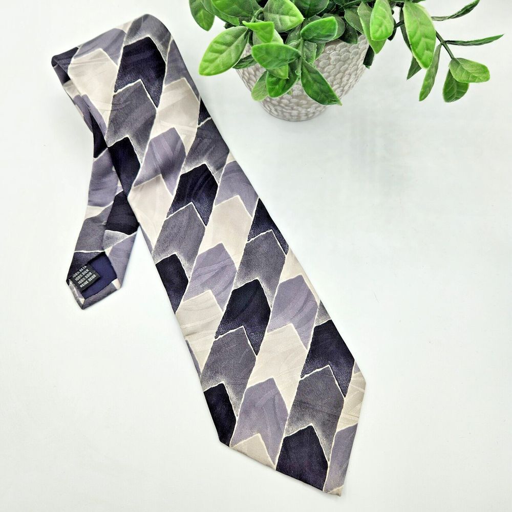 Vito By VR Necktie Silk Black Gray Geometric Stripe Hand Made In Italy